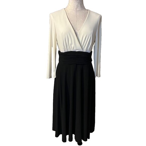 Chaps Dress Medium M Cream Black 3/4 Long Sleeve Stretch Washable NEW - Picture 1 of 7
